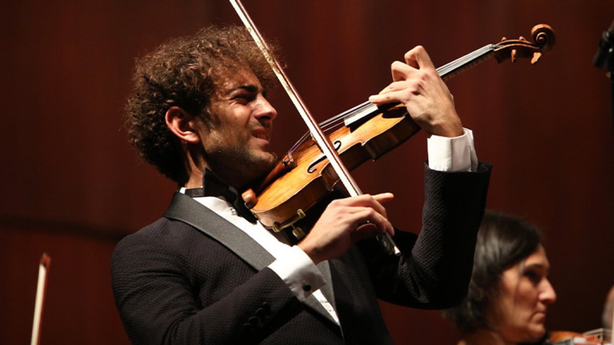 AKM’de Büyüleyici Gece: Mum Işığında Senfonik Gala