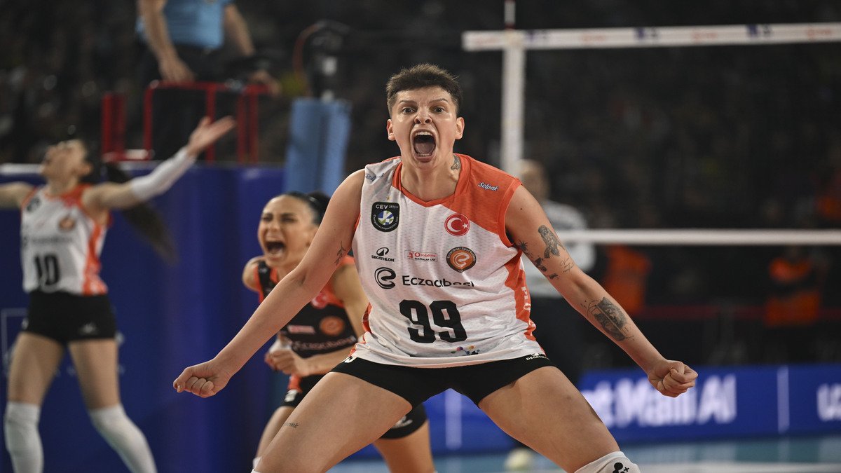 Fenerbahçe-Eczacıbaşı Maç Sonucu: Ankara’da Dev Finalin Adı Belli Oldu!