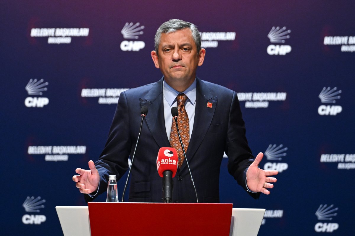 Özgür Özel’den İktidara "Çeyiz Sandığı" Çıkışı: "Hepsini Açacağız"