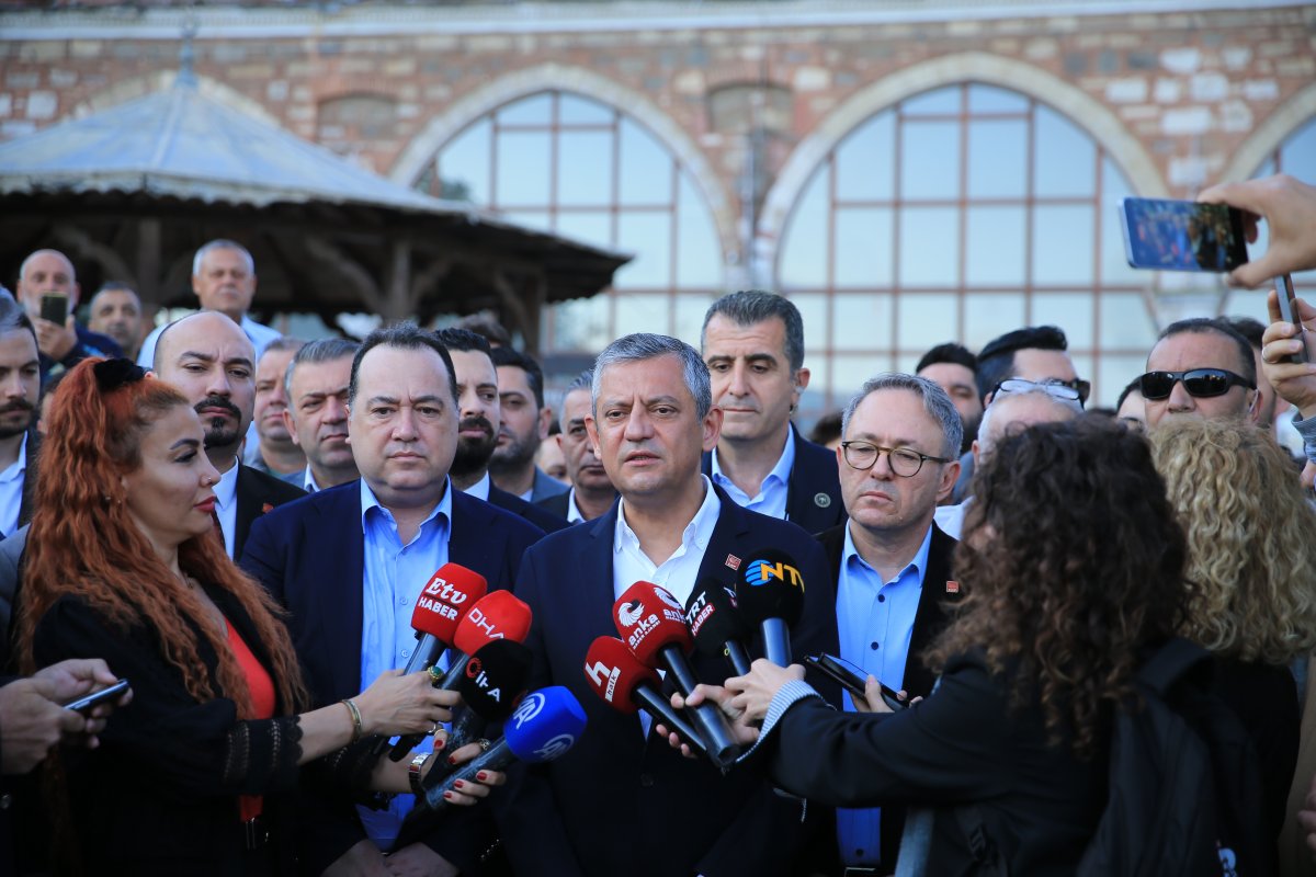 Özgür Özel'den Kılıçdaroğlu'na Ağır Sözler: "Parti İçin Felaket Olur"