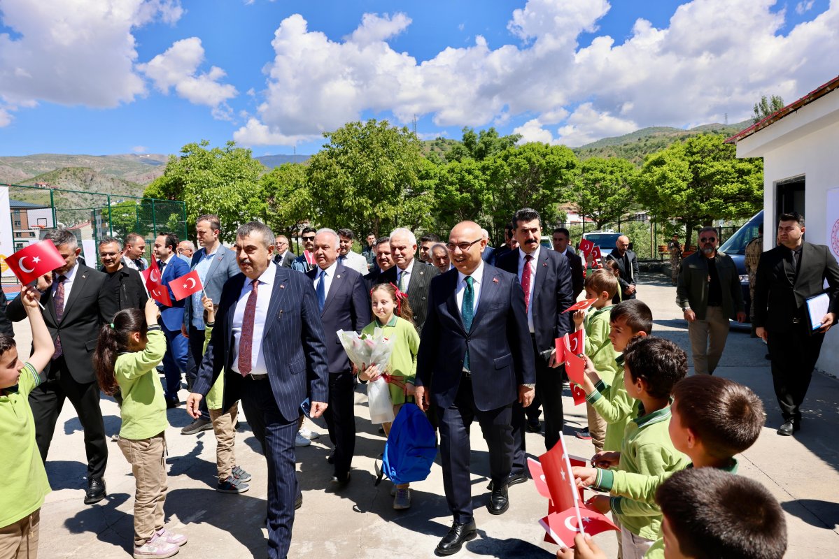 2002'den Bugüne Katbekat Arttı: Bakan Tekin Giresun'da Eğitimdeki Büyük Dönüşümü Anlattı
