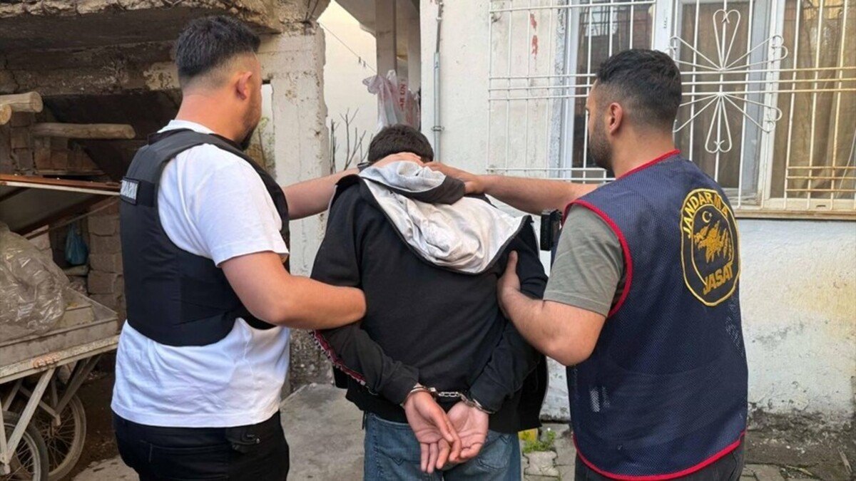 MİT'ten Siber Suç Şebekesine Büyük Darbe: 9 İlde Operasyon