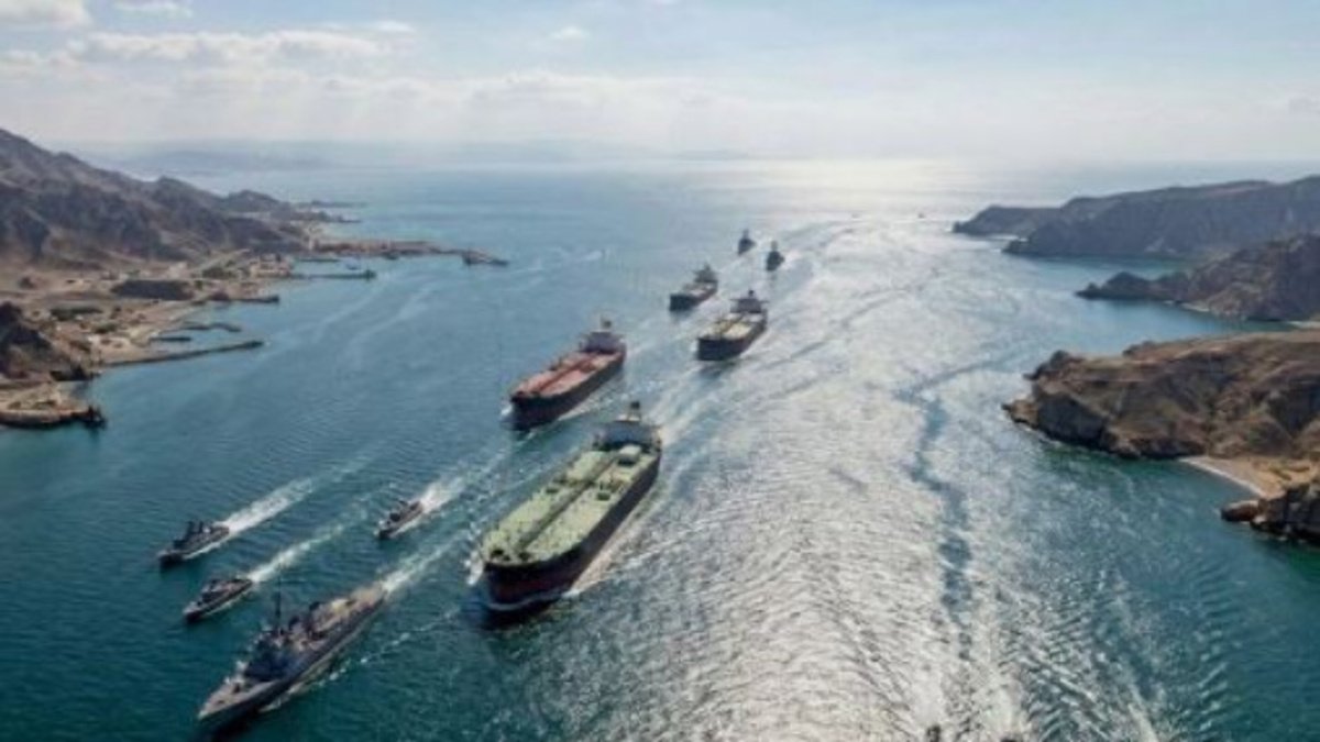 Dünya Ekonomisi İçin Alarm Zilleri: 11 Ülkeden Hürmüz Boğazı Hakkında Ortak Uyarı!